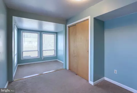 7821 Bodkin View Dr, Pasadena, MD 21122 photo 9