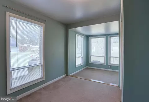 7821 Bodkin View Dr, Pasadena, MD 21122 photo 8