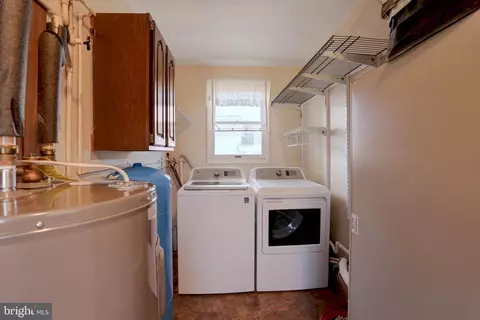 7821 Bodkin View Dr, Pasadena, MD 21122 photo 17