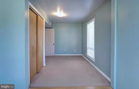 7821 Bodkin View Dr, Pasadena, MD 21122 photo 10
