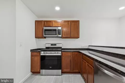 Kitchen - 8582 Main Ave, Pasadena, MD 21122 photo 1 of 1