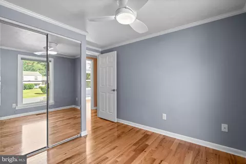Bedroom - 7871 Chestnut Leaf Rd, Severn, MD 21144 photo 4 of 5
