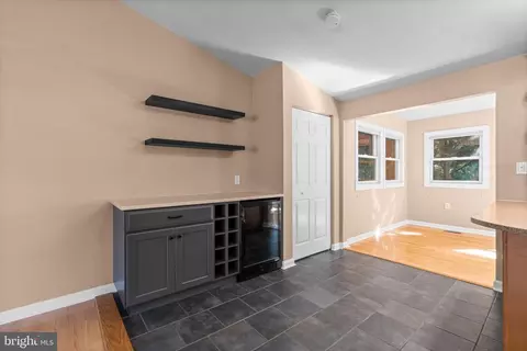 Entry Way - 7871 Chestnut Leaf Rd, Severn, MD 21144 photo 1 of 3