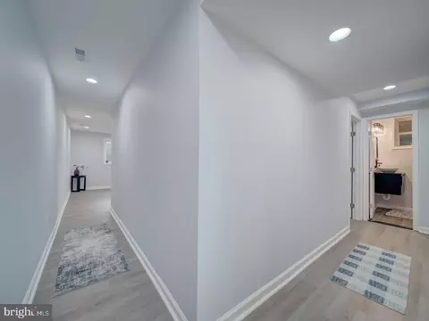Entry Way - 5463 Sands Rd, Lothian, MD 20711 photo 6 of 6