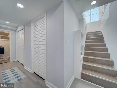 Entry Way - 5463 Sands Rd, Lothian, MD 20711 photo 5 of 6