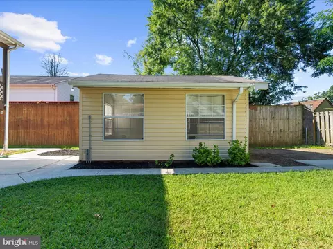 Exterior - 8016 Catherine Ave, Pasadena, MD 21122 photo 10 of 14
