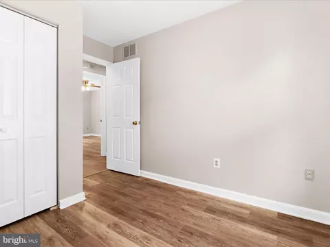 Bedroom - 8016 Catherine Ave, Pasadena, MD 21122 photo 4 of 5