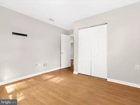 Bedroom - 8016 Catherine Ave, Pasadena, MD 21122 photo 1 of 5