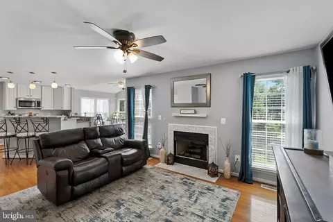 1353 Ridge Commons Blvd, Hanover, MD 21076 photo 10
