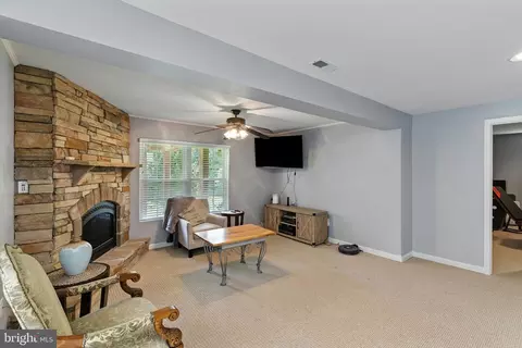 1353 Ridge Commons Blvd, Hanover, MD 21076 photo 28