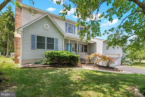7902 Red Globe Ct, Severn, MD 21144
