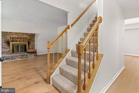Entry Way - 7902 Red Globe Ct, Severn, MD 21144 photo 5 of 12