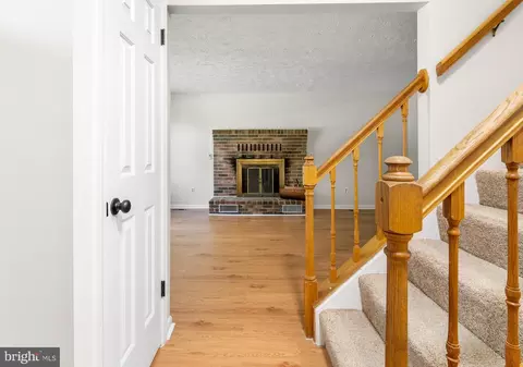 Entry Way - 7902 Red Globe Ct, Severn, MD 21144 photo 4 of 12