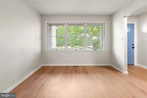 Living - 7902 Red Globe Ct, Severn, MD 21144 photo 5 of 9