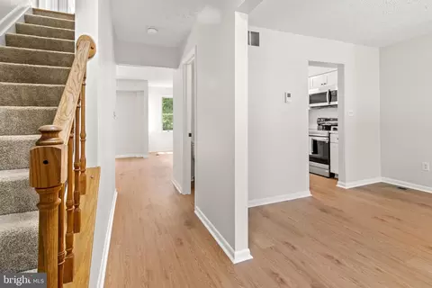 Entry Way - 7902 Red Globe Ct, Severn, MD 21144 photo 6 of 12