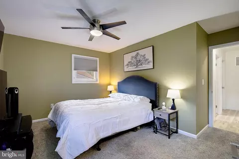 Bedroom - 3033 Marlin Dr, Riva, MD 21140 photo 6 of 8