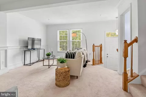 738 Pine Drift Dr, Odenton, MD 21113 photo 5