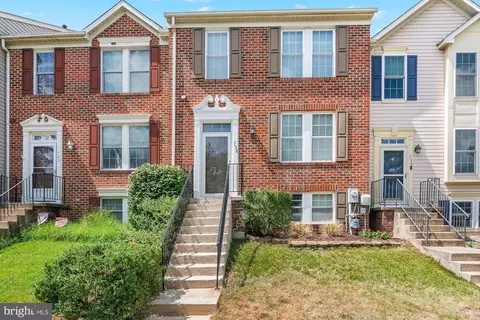 738 Pine Drift Dr, Odenton, MD 21113