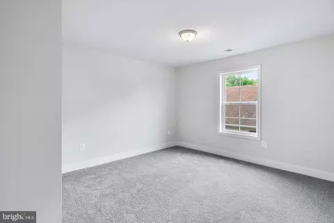 Bedroom - 404 Paradise Rd, Riva, MD 21140 photo 7 of 8
