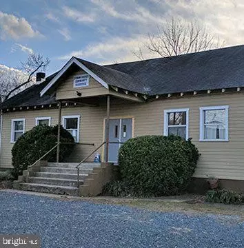 Exterior - 404 Paradise Rd, Riva, MD 21140 photo 3 of 5
