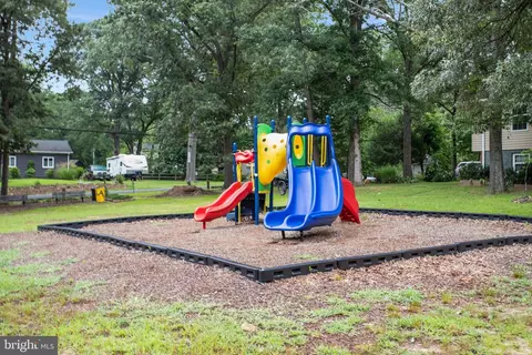 Other - 623 Laurel Dr, Pasadena, MD 21122 photo 10 of 11