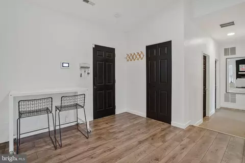Entry Way - 623 Laurel Dr, Pasadena, MD 21122 photo 2 of 3