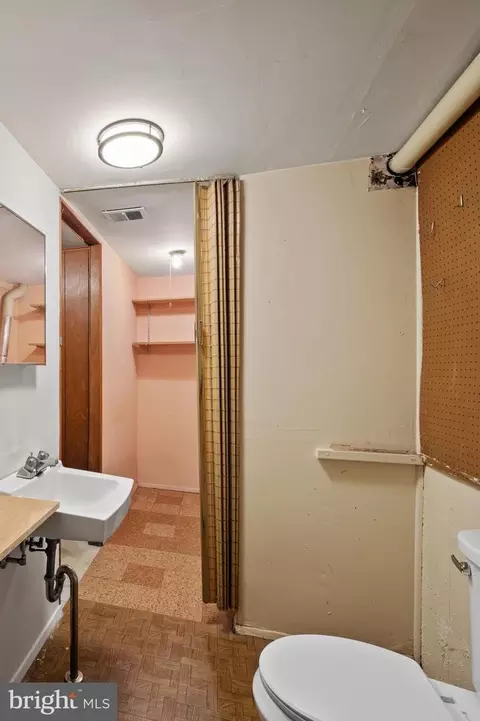 Bath - 331 Old Line Ave, Laurel, MD 20724 photo 5 of 5