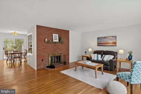 Living - 331 Old Line Ave, Laurel, MD 20724 photo 1 of 4