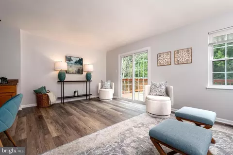 Living - 2040 Forest Hill Ln, Crofton, MD 21114 photo 2 of 4