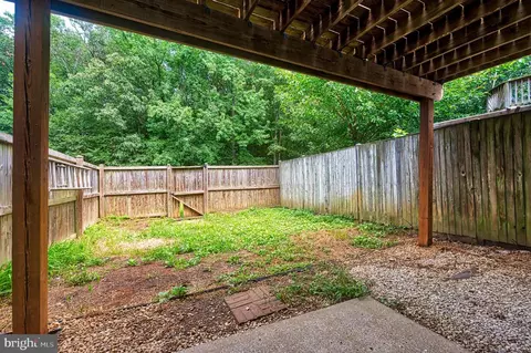 Exterior - 2040 Forest Hill Ln, Crofton, MD 21114 photo 4 of 5