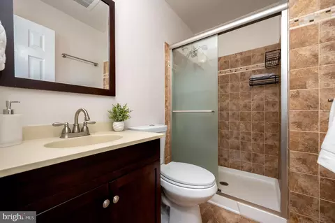 Bath - 2040 Forest Hill Ln, Crofton, MD 21114 photo 1 of 4