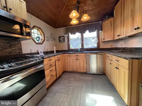 4727 Oak Rd, Shady Side, MD 20764 photo 4