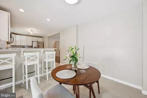 Dining - 3908 Alberta Ave, Pasadena, MD 21122 photo 1 of 1