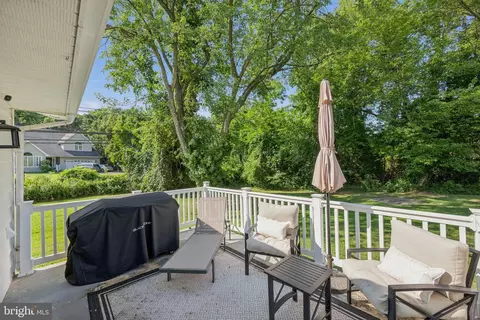 Exterior - 3908 Alberta Ave, Pasadena, MD 21122 photo 2 of 4