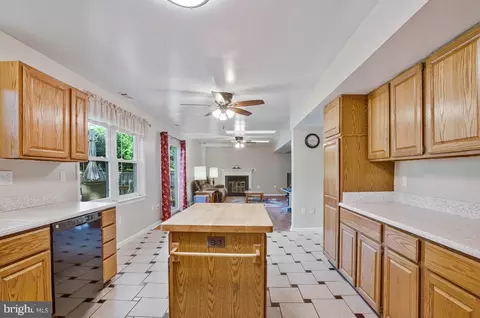 645 Gull Dr, Deale, MD 20751 photo 7