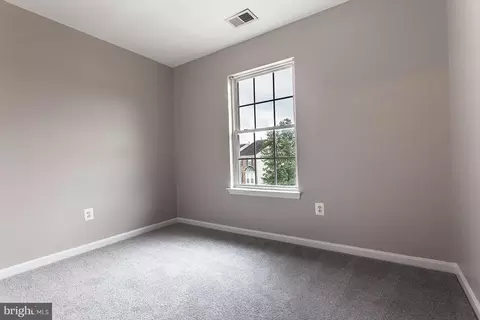 7550 Moraine Dr, Hanover, MD 21076 photo 12
