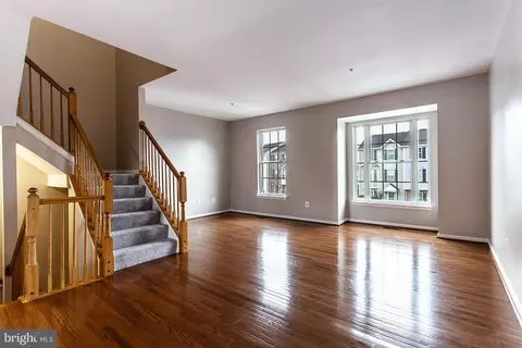 7550 Moraine Dr, Hanover, MD 21076 photo 6