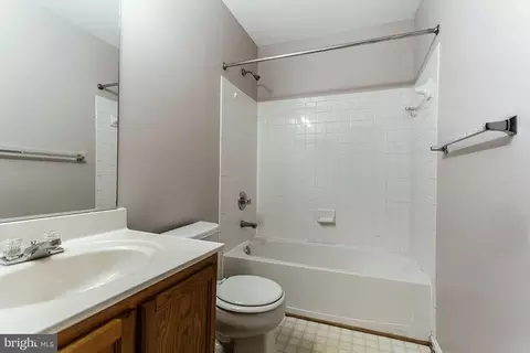 7550 Moraine Dr, Hanover, MD 21076 photo 14