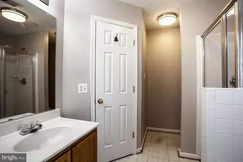 7550 Moraine Dr, Hanover, MD 21076 photo 9