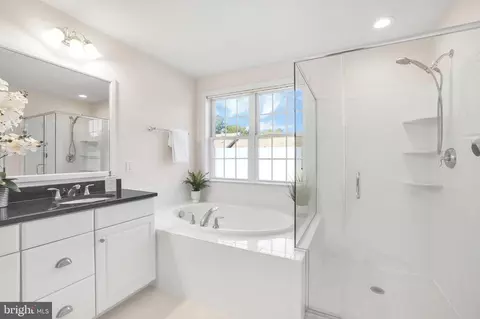 Bath - 8537 Pine Springs Dr, Severn, MD 21144 photo 2 of 6