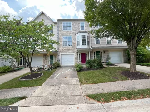 Exterior - 8239 Brooktree St, Laurel, MD 20724 photo 2 of 2