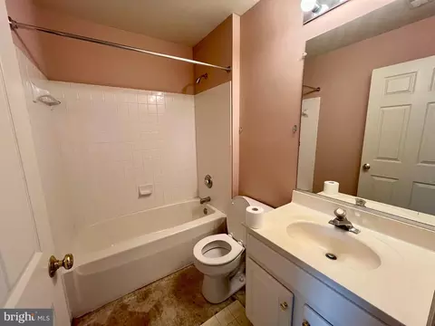 Bath - 8239 Brooktree St, Laurel, MD 20724 photo 3 of 3