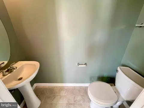 Entry Way - 8239 Brooktree St, Laurel, MD 20724 photo 2 of 2