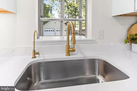 Other - 667 C St, Pasadena, MD 21122 photo 4 of 21