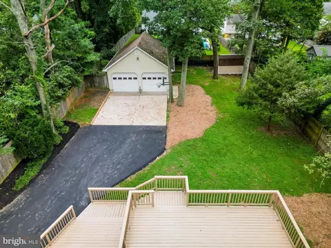 Exterior - 667 C St, Pasadena, MD 21122 photo 12 of 14