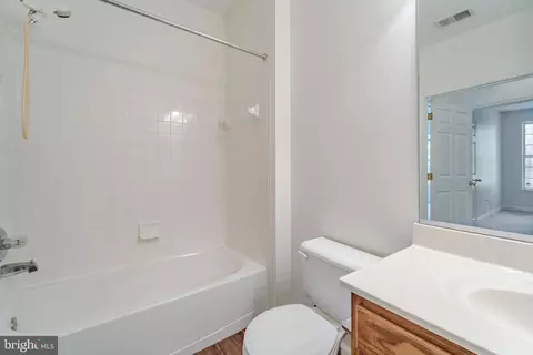 8611 Willow Leaf Ln, Odenton, MD 21113 photo 22