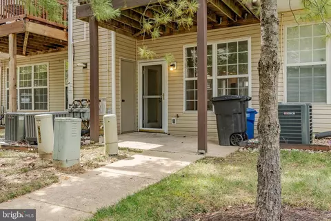 8611 Willow Leaf Ln, Odenton, MD 21113 photo 25