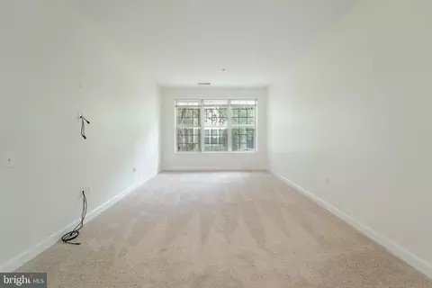 8611 Willow Leaf Ln, Odenton, MD 21113 photo 13