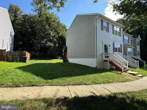 605 Broach Ct, Annapolis, MD 21401 photo 2