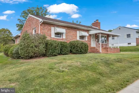 1124 Mchenry Dr, Glen Burnie, MD 21061